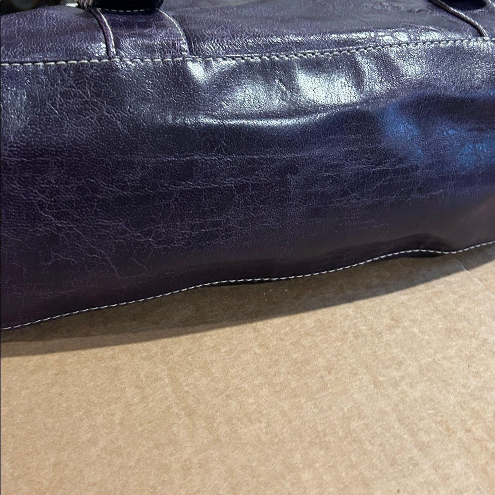 Kenneth Cole Reaction Dark Purple Interconnect Shoulder Tote
NWT - Picture 9 of 9